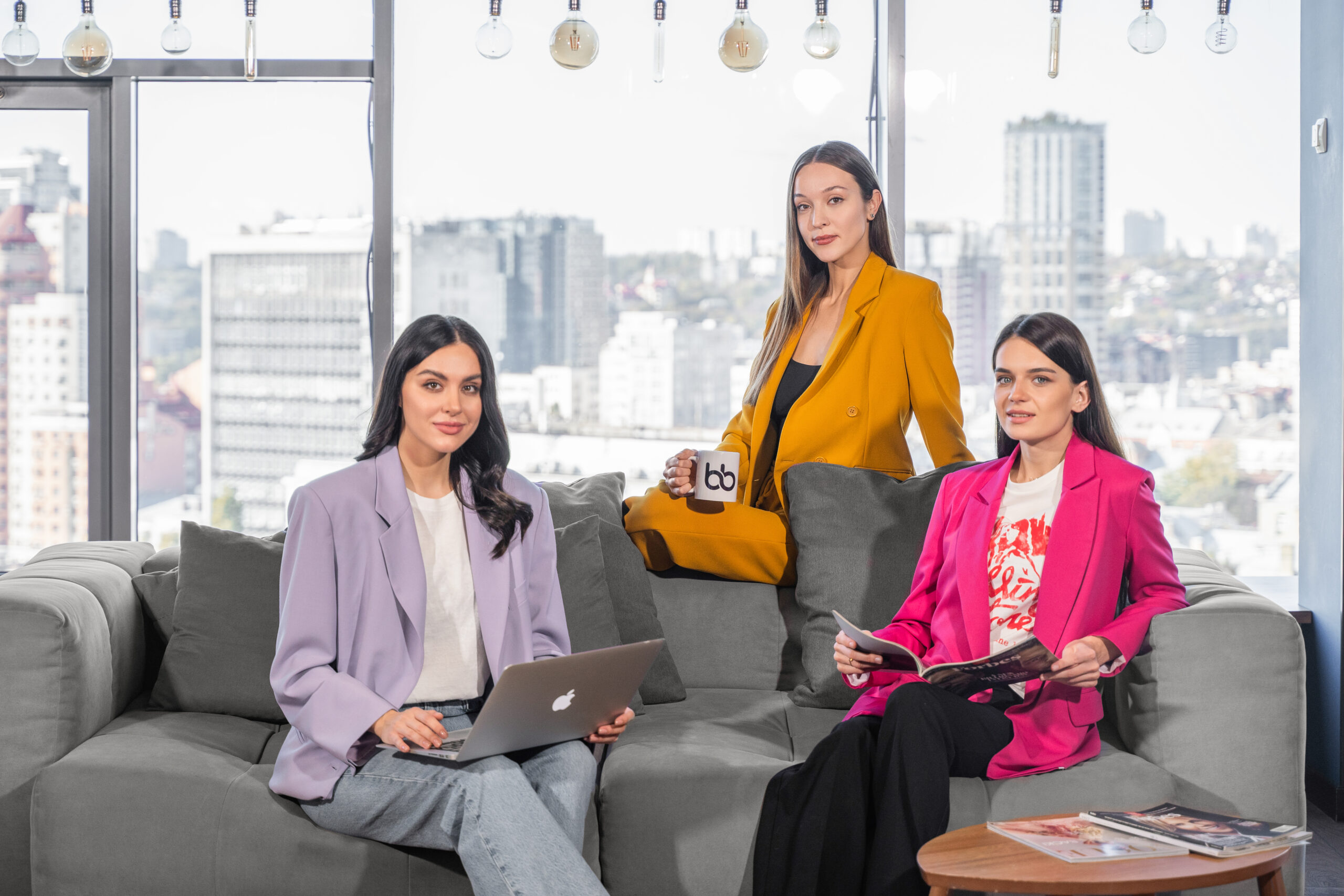 Read more about the article EB1A Visa Success: Leveraging High-Impact Publications